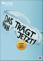Sicherheit beginnt bei einem selbst. Scheinbare Kleinigkeiten können zu schweren Unfällen oder Gesundheitsproblemen führen. Beispielsweise, wenn man den UV-Schutz im Freien vergisst, die Schutzbrille nicht aufsetzt oder beim Autofahren mit den Gedanken woanders ist. Mit zwölf neuen, aufmerksamkeitsstarken Sicherheitsplakaten regt die BG ETEM dazu an, das eigene Verhalten zu reflektieren… damit am Ende eines Arbeitstages alle wieder gesund nach Hause kommen!