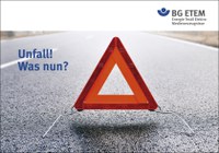 Nach einem Unfall oder einer Panne heißt es, besonnen zu handeln. Die eigene Sicherheit hat Vorrang! Diese und weitere kurz gefasste Tipps, etwa zum Bilden der Rettungskette, zum Absichern der Gefahrenstelle oder zum Umgang mit verletzten Personen, gibt die Infokarte der BG ETEM im handlichen DIN A5-Format. Praktisch sind auch die Platzhalter für wichtige Telefonnummern.