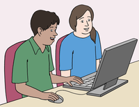 Das Bild zeigt eine Frau und einen Mann an einem Computer.